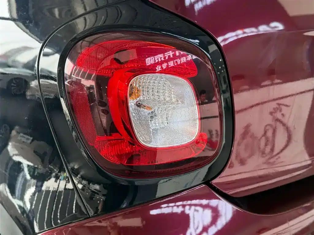 2018 Smart Forfour 0.9T 66kW Pioneer Edition — миниатюра 9