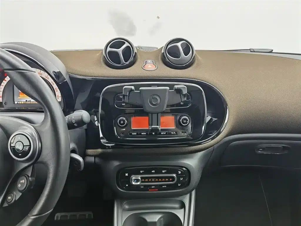 Smart Forfour 2018 0.9T 66kW Fashion Edition — миниатюра 12