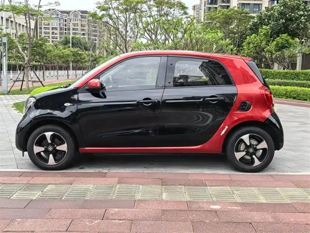 2018 Smart Forfour 1.0L 52kW Passion Edition — миниатюра 9