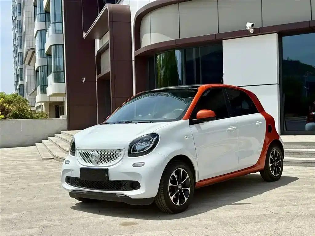 2016 Smart Forfour 1.0L 52kW Passion Edition — миниатюра 1