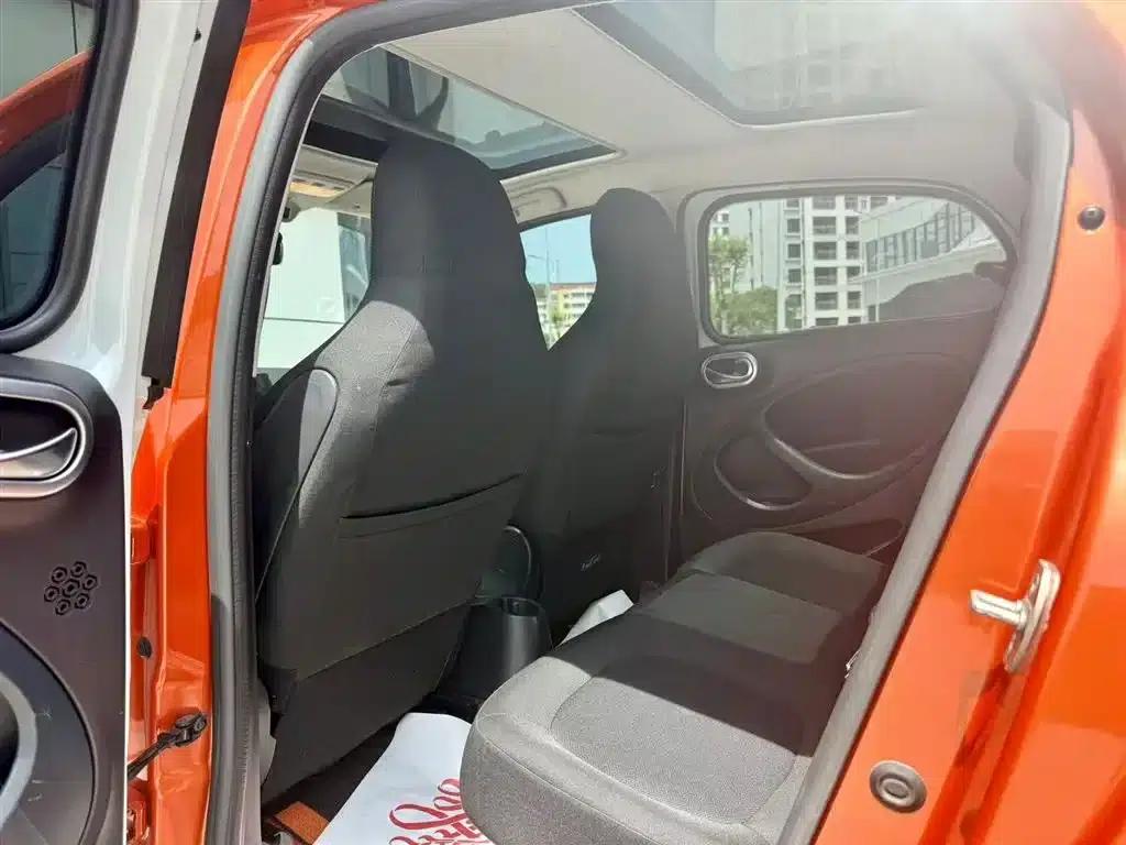 2016 Smart Forfour 1.0L 52kW Passion Edition — миниатюра 6