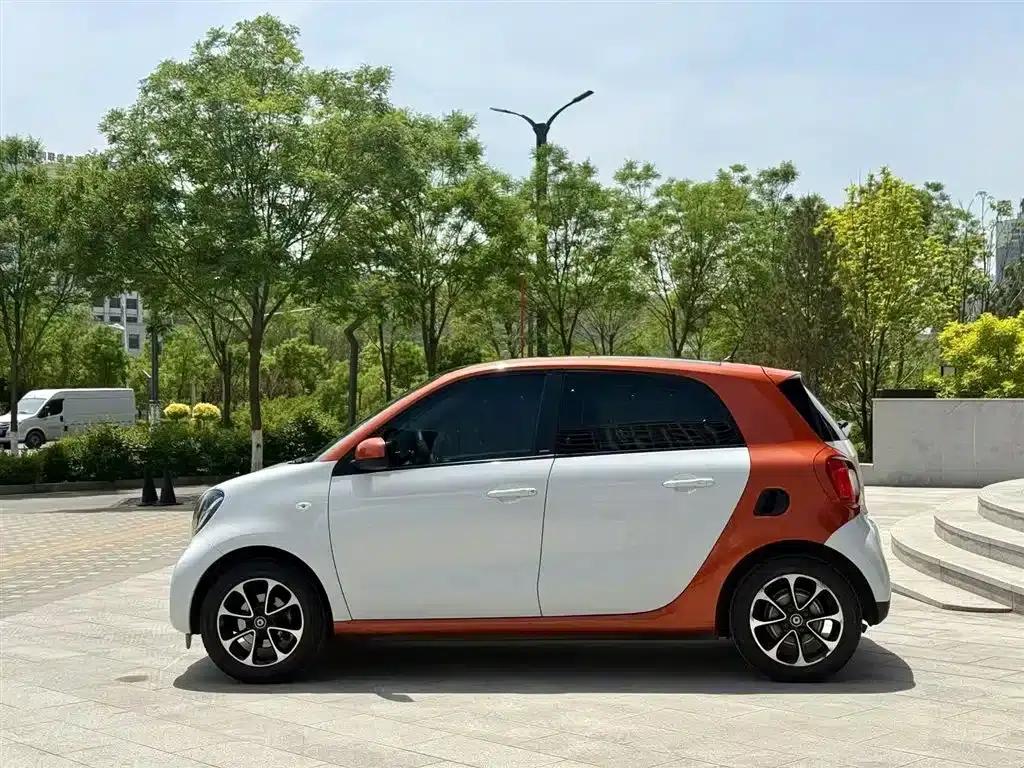 2016 Smart Forfour 1.0L 52kW Passion Edition — миниатюра 7
