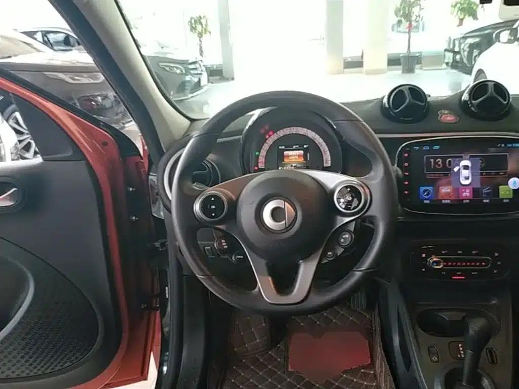 2018 Smart Forfour 1.0L 52kW Passion Edition — миниатюра 11
