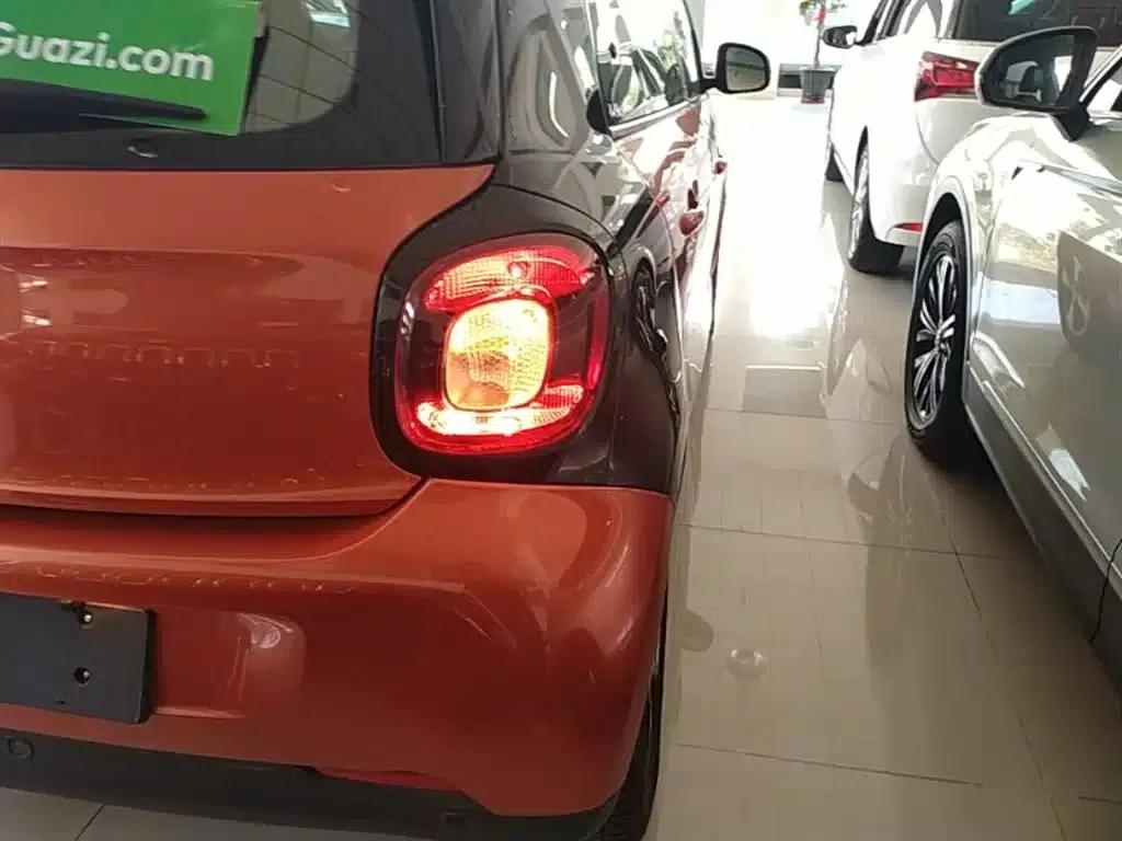 2018 Smart Forfour 1.0L 52kW Passion Edition — миниатюра 8