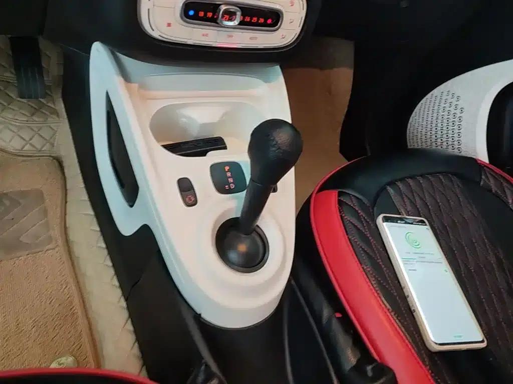 2018 Smart Forfour 1.0L 52kW Passion Edition — миниатюра 14