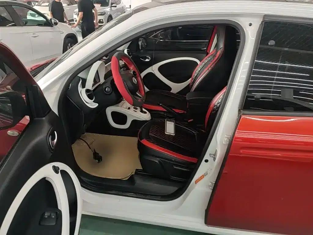 2018 Smart Forfour 1.0L 52kW Passion Edition — миниатюра 15