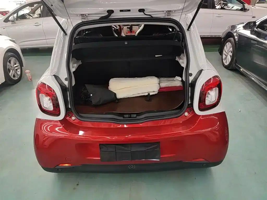 2018 Smart Forfour 1.0L 52kW Passion Edition — миниатюра 19