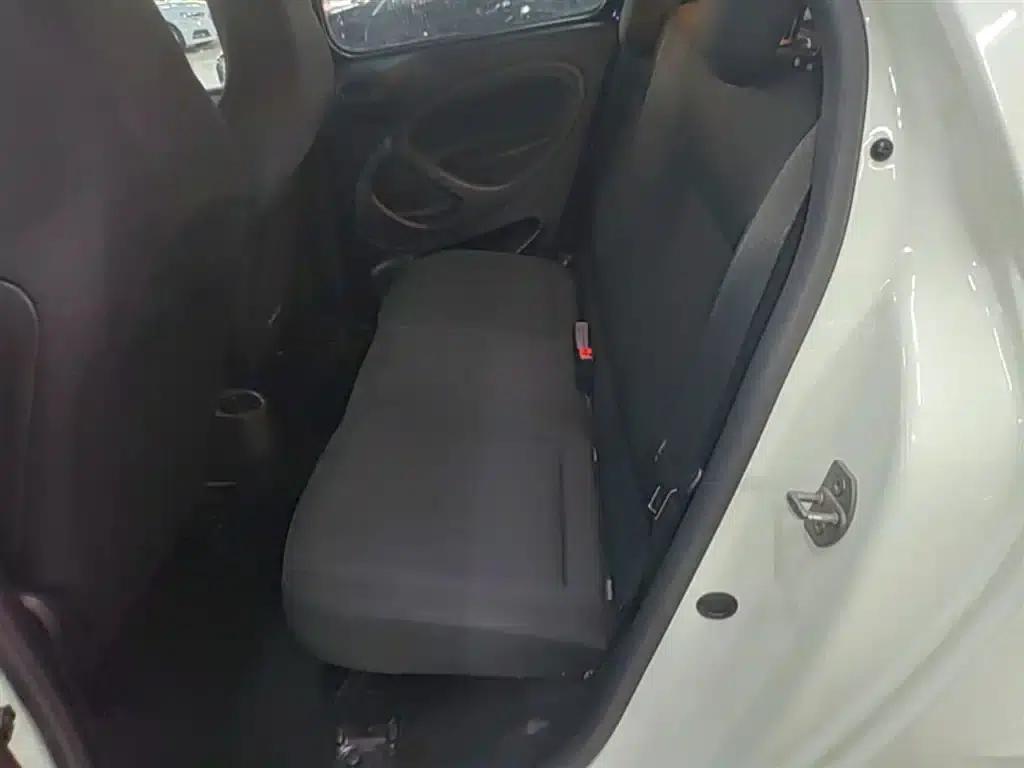 2016 Smart Forfour 1.0L 52kW Dynamic Edition — миниатюра 17