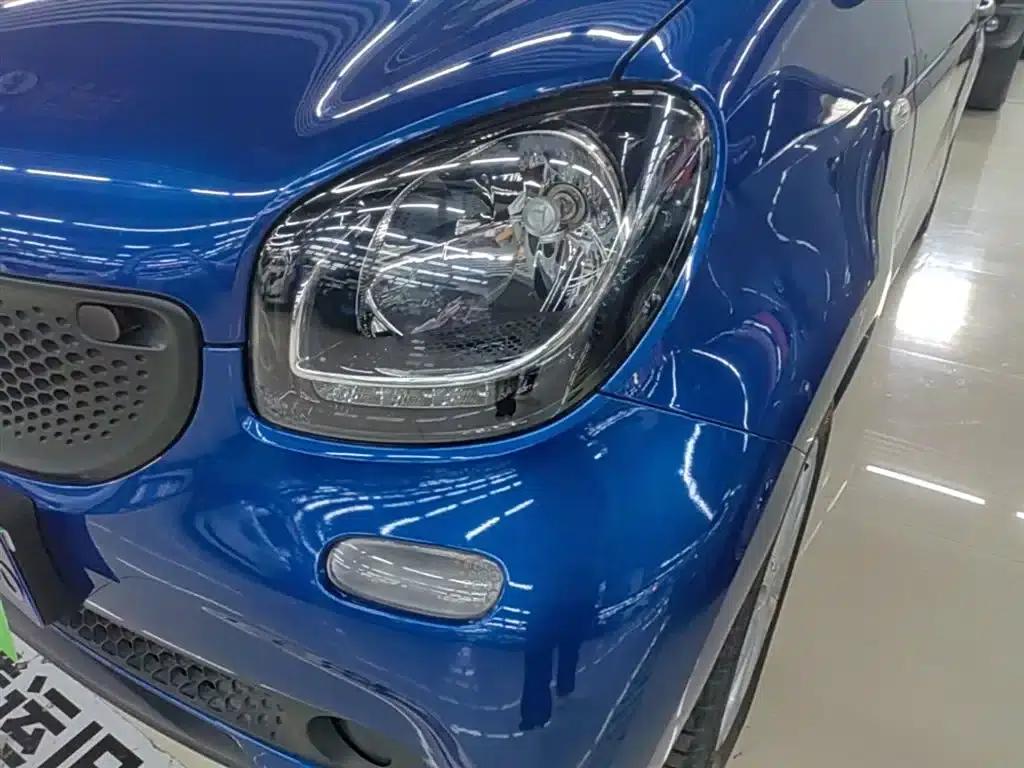 2016 Smart Forfour 1.0L 52kW Dynamic Edition — миниатюра 24