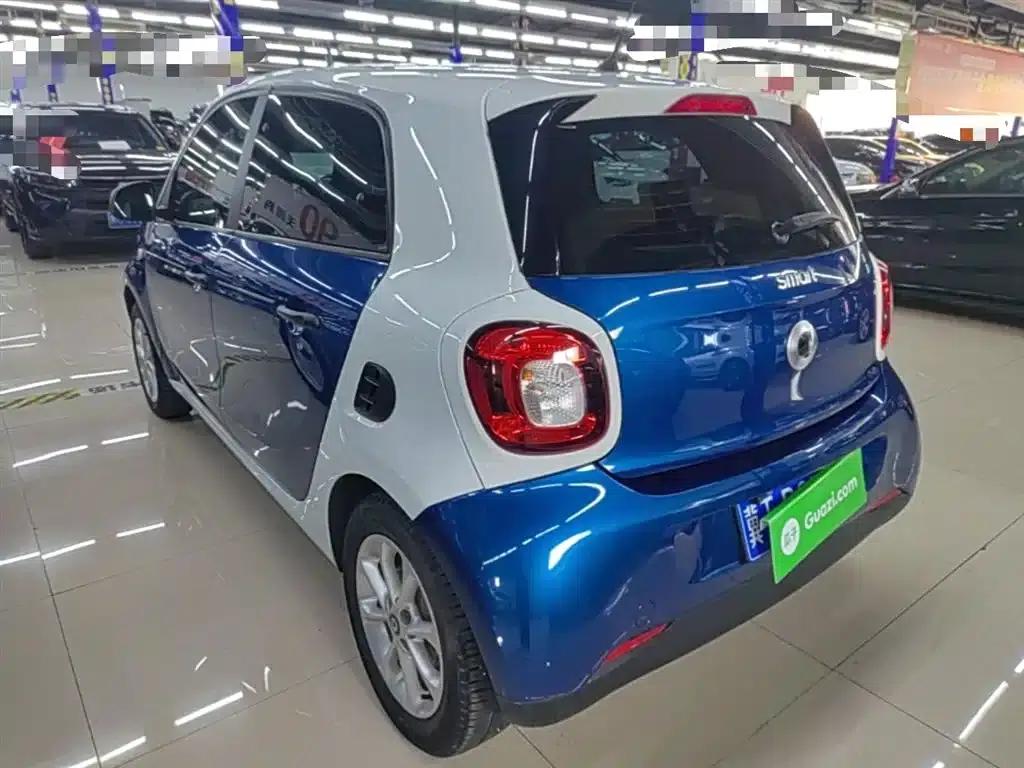 2016 Smart Forfour 1.0L 52kW Dynamic Edition — миниатюра 5