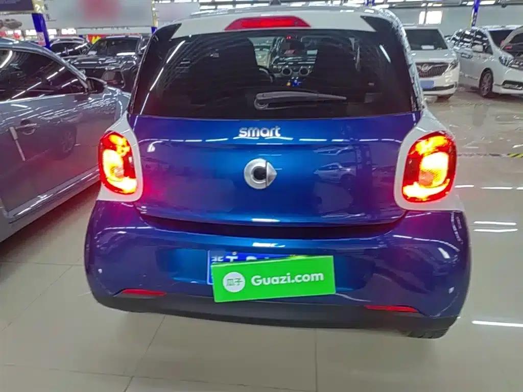 2016 Smart Forfour 1.0L 52kW Dynamic Edition — миниатюра 6