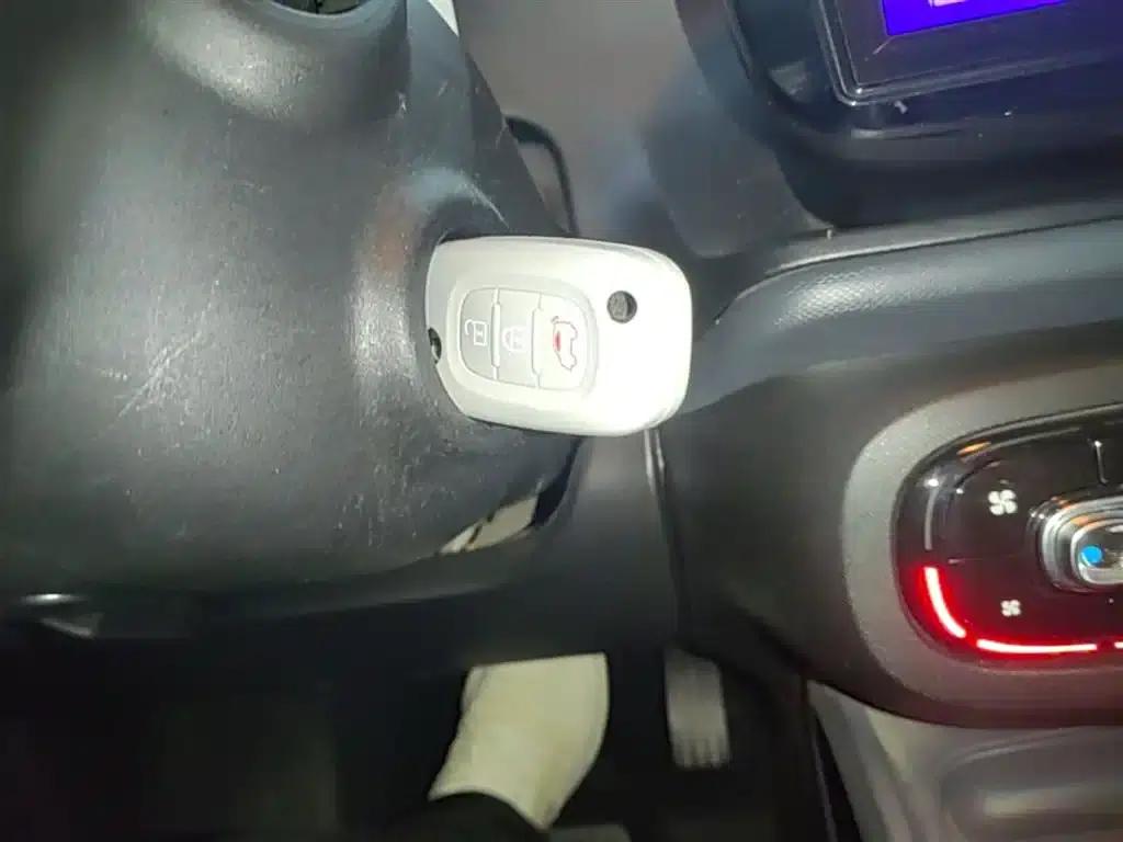 2016 Smart Forfour 1.0L 52kW Dynamic Edition — миниатюра 9