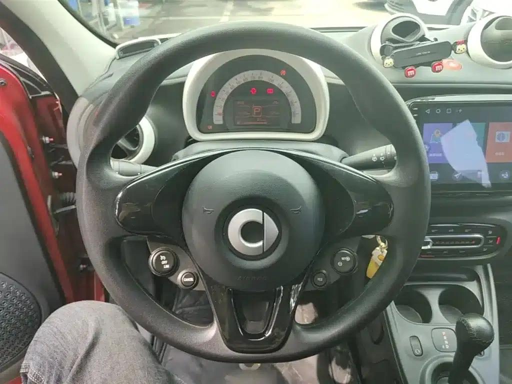 2016 Smart Forfour 1.0L 52kW Dynamic Edition — миниатюра 11