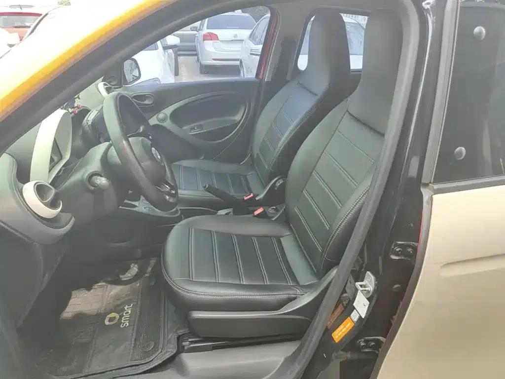 2016 Smart Forfour 1.0L 52kW Dynamic Edition — миниатюра 15