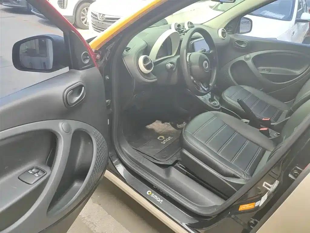 2016 Smart Forfour 1.0L 52kW Dynamic Edition — миниатюра 16