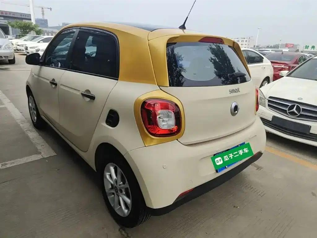 2016 Smart Forfour 1.0L 52kW Dynamic Edition — миниатюра 5