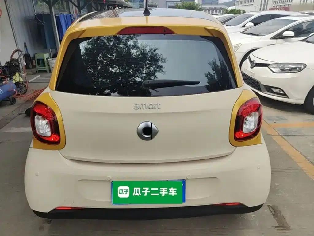 2016 Smart Forfour 1.0L 52kW Dynamic Edition — миниатюра 6
