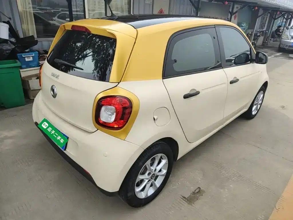 2016 Smart Forfour 1.0L 52kW Dynamic Edition — миниатюра 7