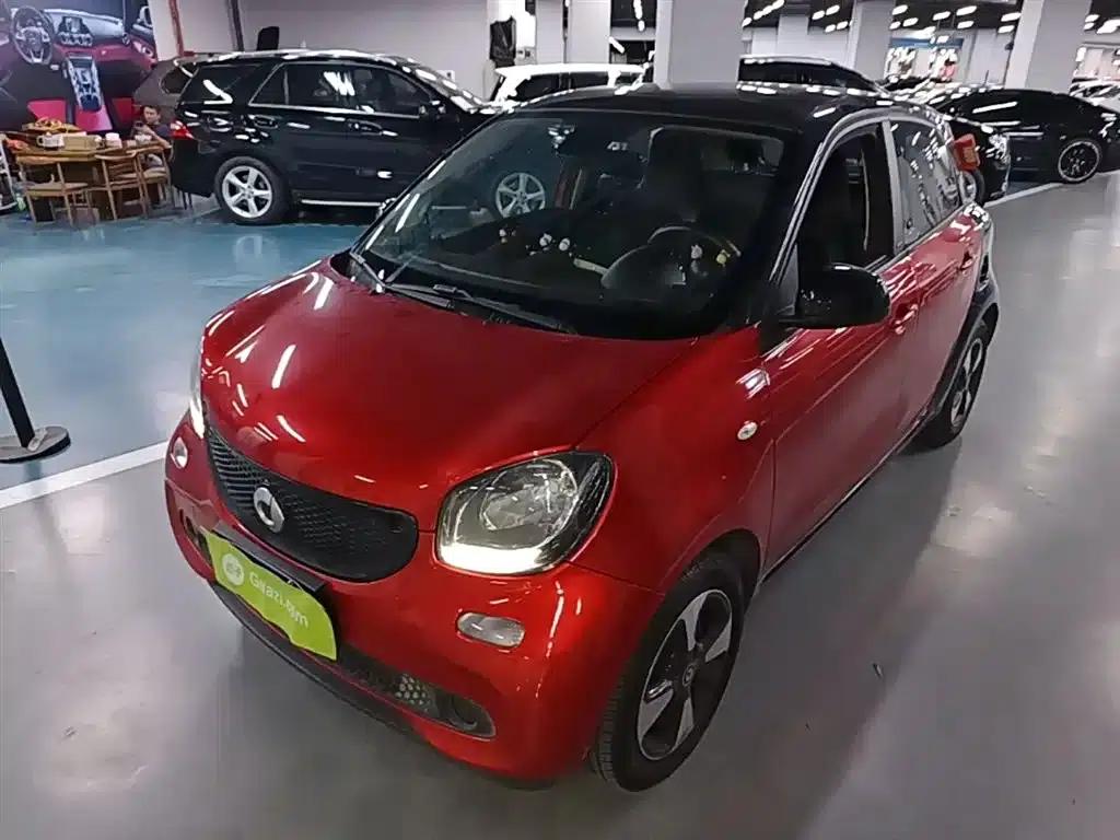 Smart Forfour 2018 0.9T 66kW Fashion Edition — миниатюра 1