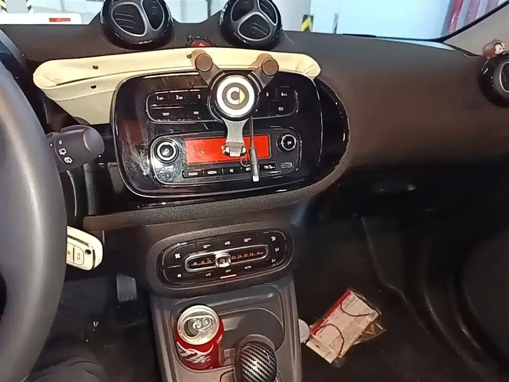 Smart Forfour 2018 0.9T 66kW Fashion Edition — миниатюра 13