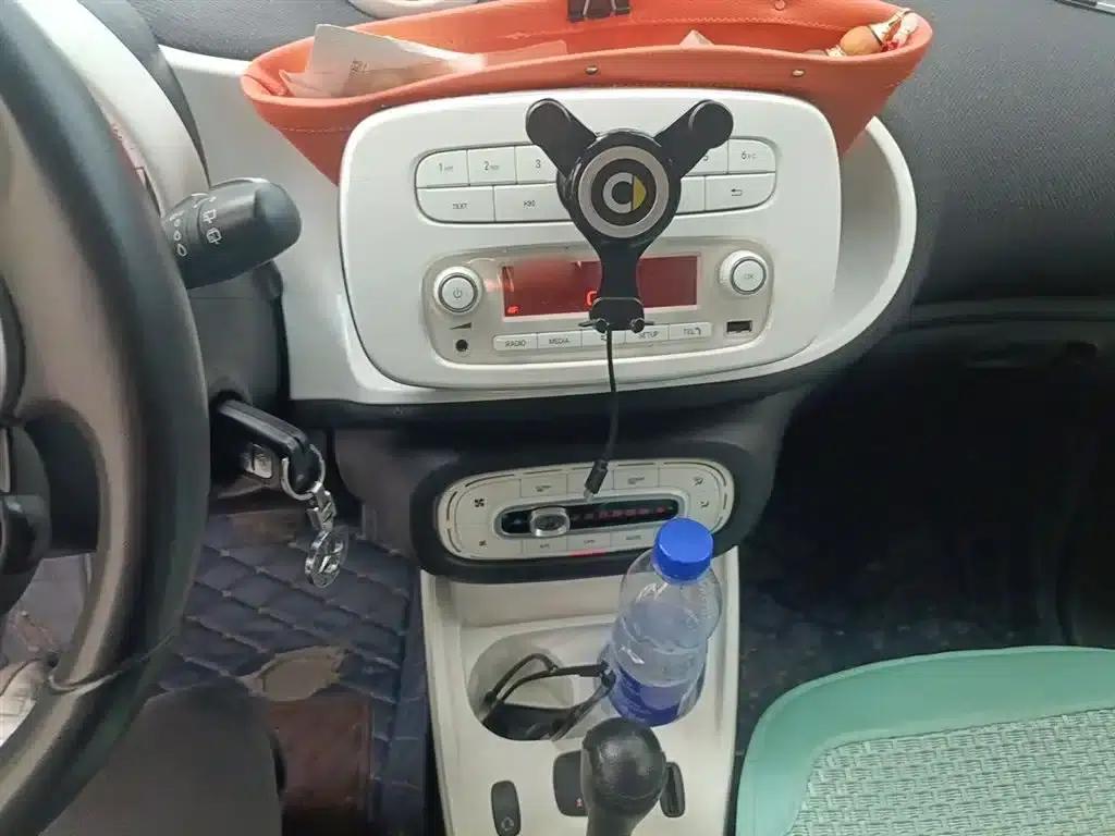2016 Smart Forfour 1.0L 52kW Passion Edition — миниатюра 6