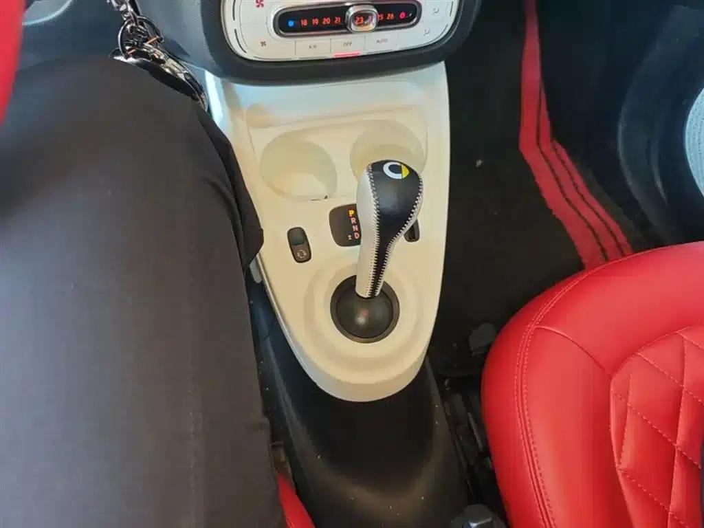 2016 Smart Forfour 1.0L 52kW Passion Edition — миниатюра 14
