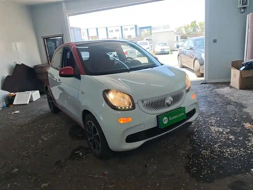 2016 Smart Forfour 1.0L 52kW Passion Edition — миниатюра 4