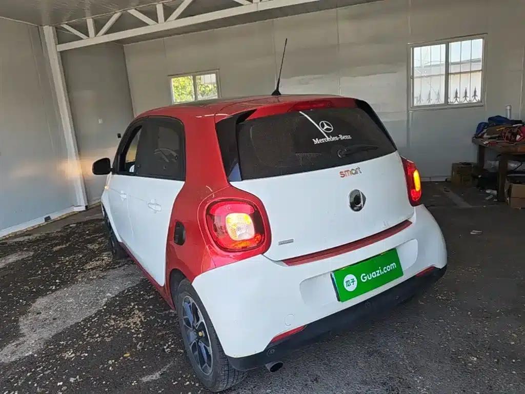 2016 Smart Forfour 1.0L 52kW Passion Edition — миниатюра 5