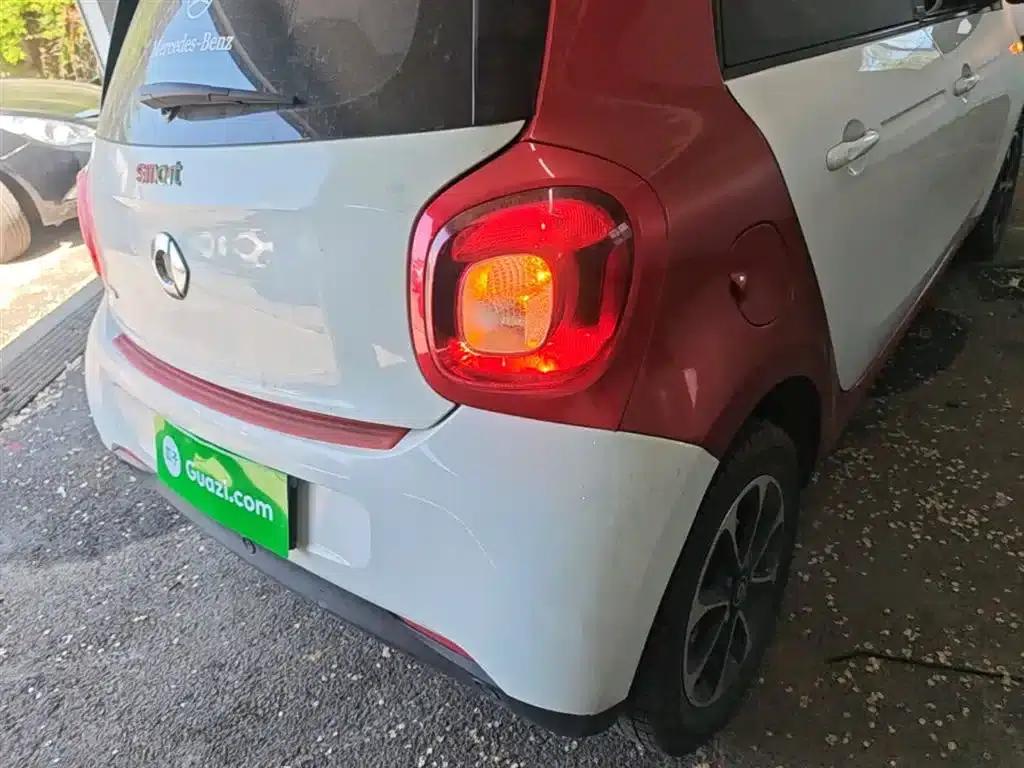 2016 Smart Forfour 1.0L 52kW Passion Edition — миниатюра 8