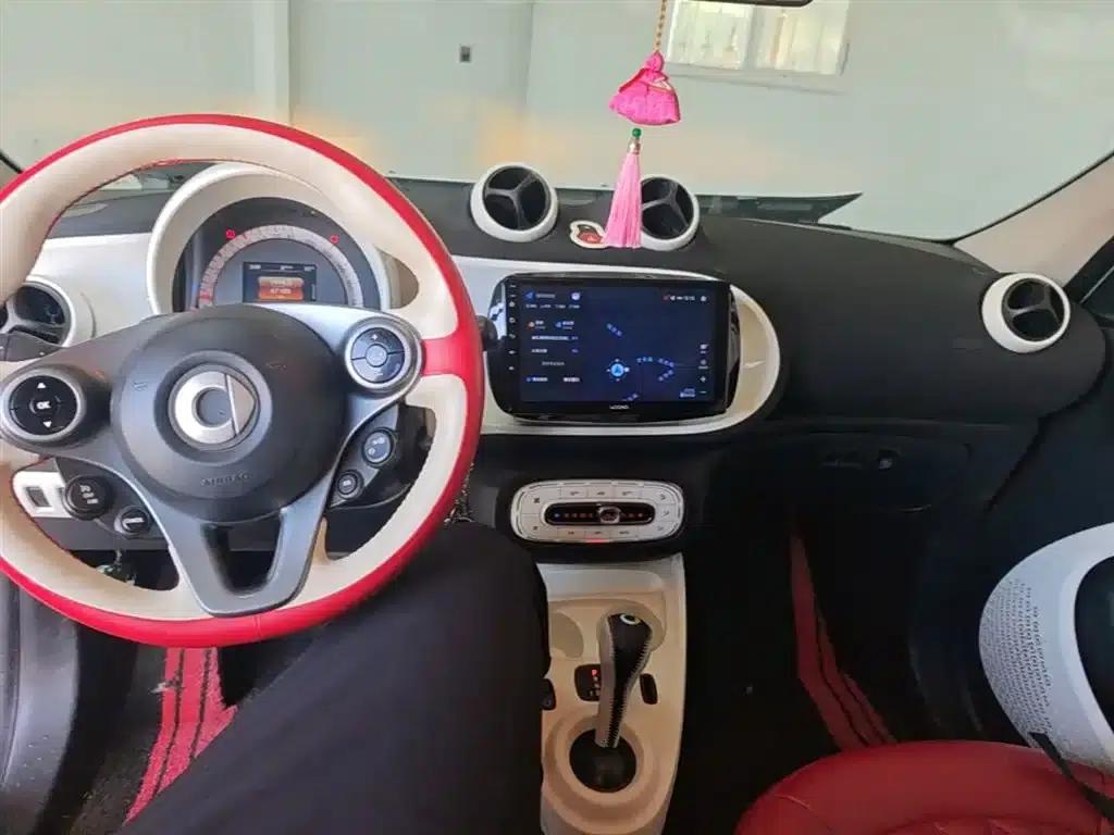 2016 Smart Forfour 1.0L 52kW Passion Edition — миниатюра 10