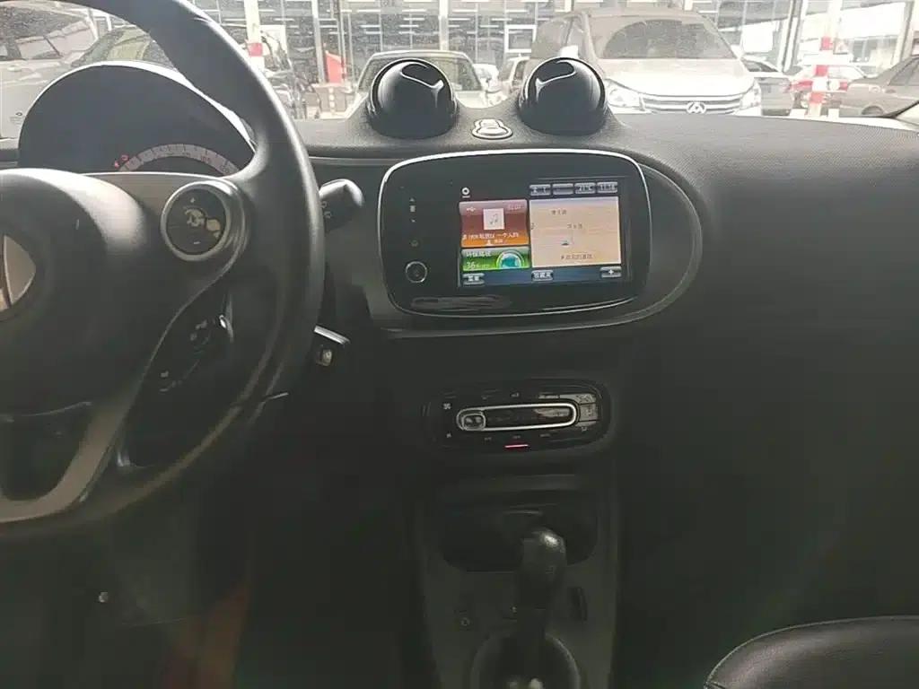 2016 Smart Forfour 0.9T 66kW Pioneer Edition — миниатюра 13