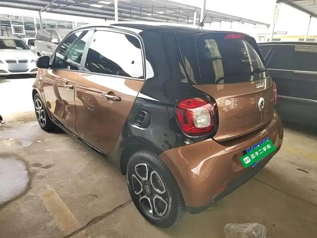 2016 Smart Forfour 0.9T 66kW Pioneer Edition — миниатюра 5