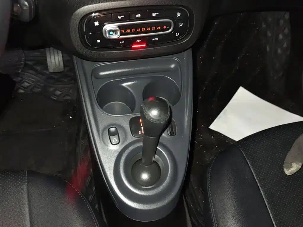 2016 Smart Forfour 1.0L 52kW Dynamic Edition — миниатюра 14