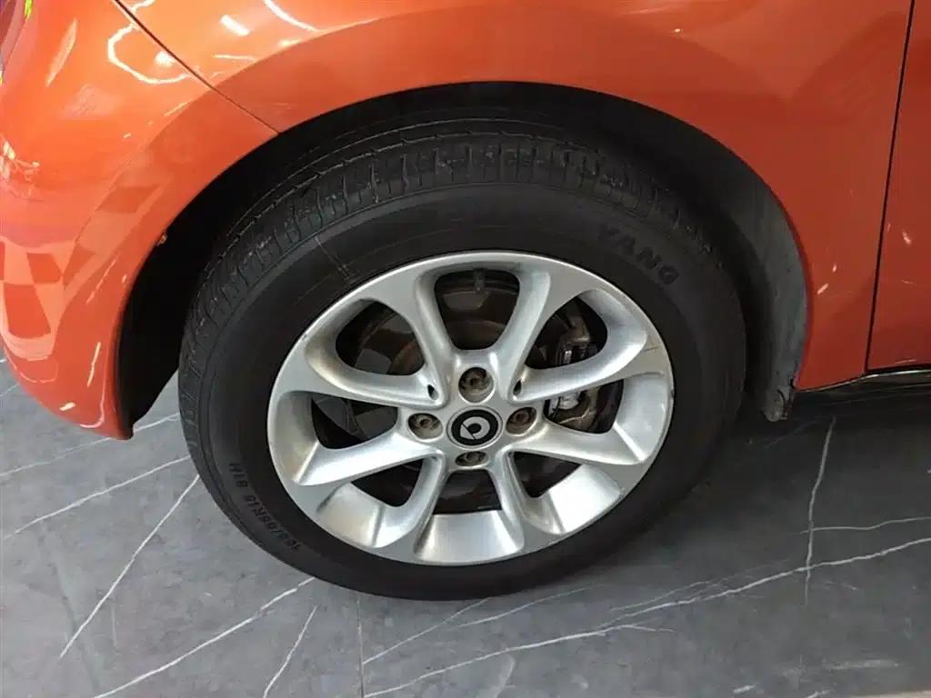 2016 Smart Forfour 1.0L 52kW Dynamic Edition — миниатюра 23