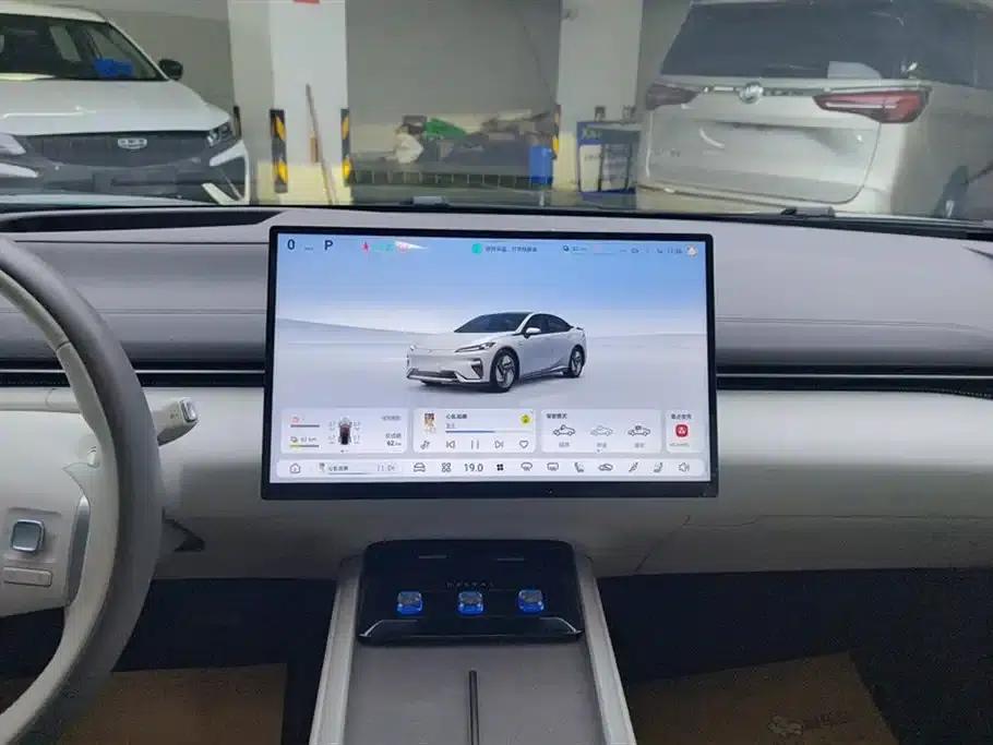 Deep Blue L07 2024 Model 230Max Qiankun Intelligent Driving ADS SE Extended Range Version — миниатюра 13