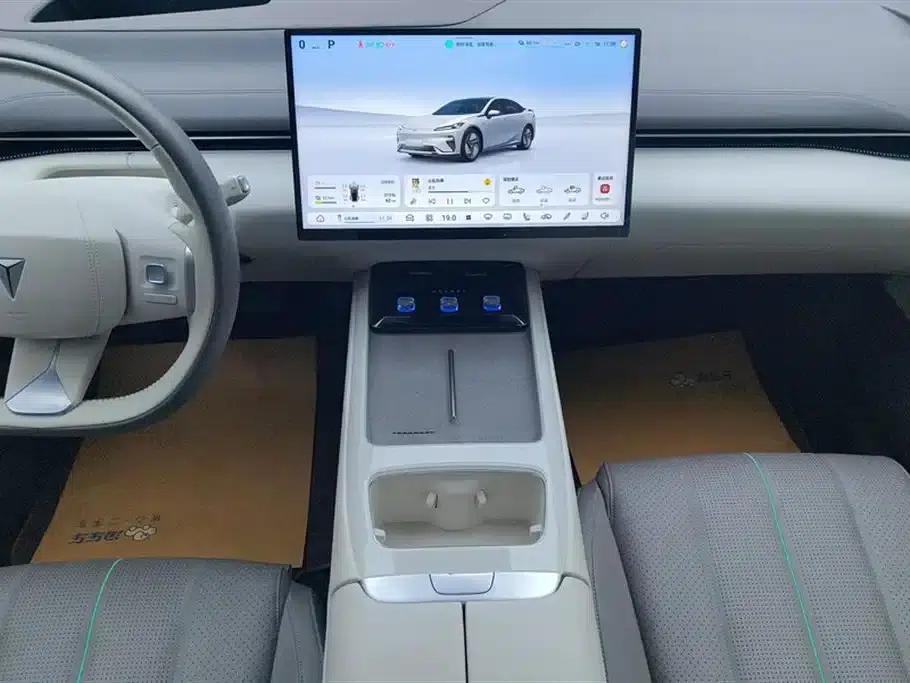 Deep Blue L07 2024 Model 230Max Qiankun Intelligent Driving ADS SE Extended Range Version — миниатюра 16