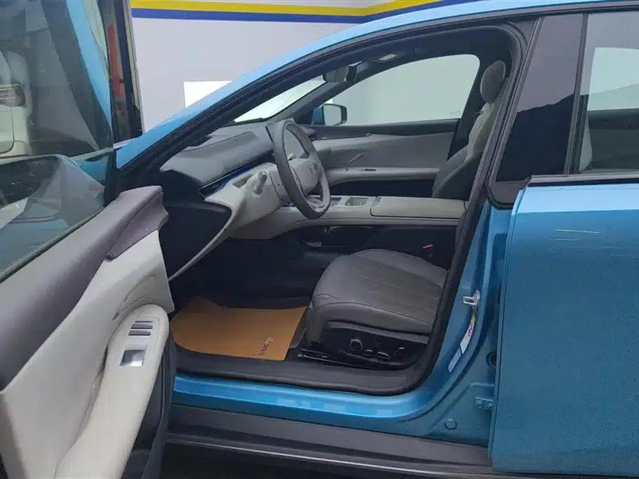 Deep Blue L07 2024 Model 230Max Qiankun Intelligent Driving ADS SE Extended Range Version — миниатюра 9