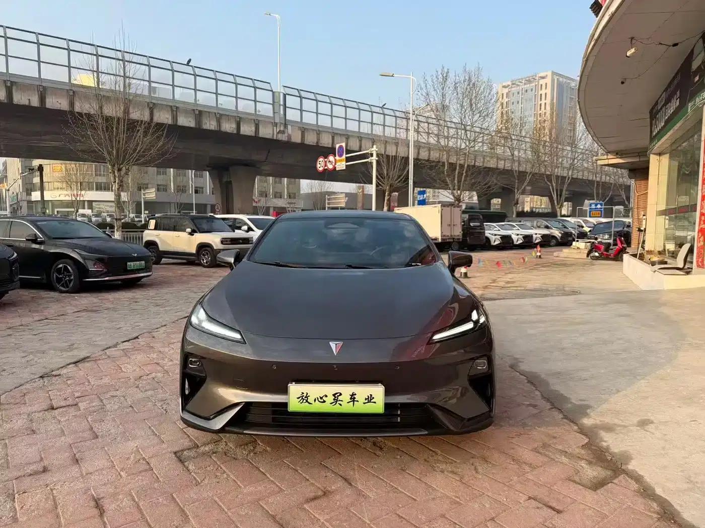 Deep Blue L07 2024 Model 230Max Qiankun Intelligent Driving ADS SE Extended Range Version — миниатюра 2