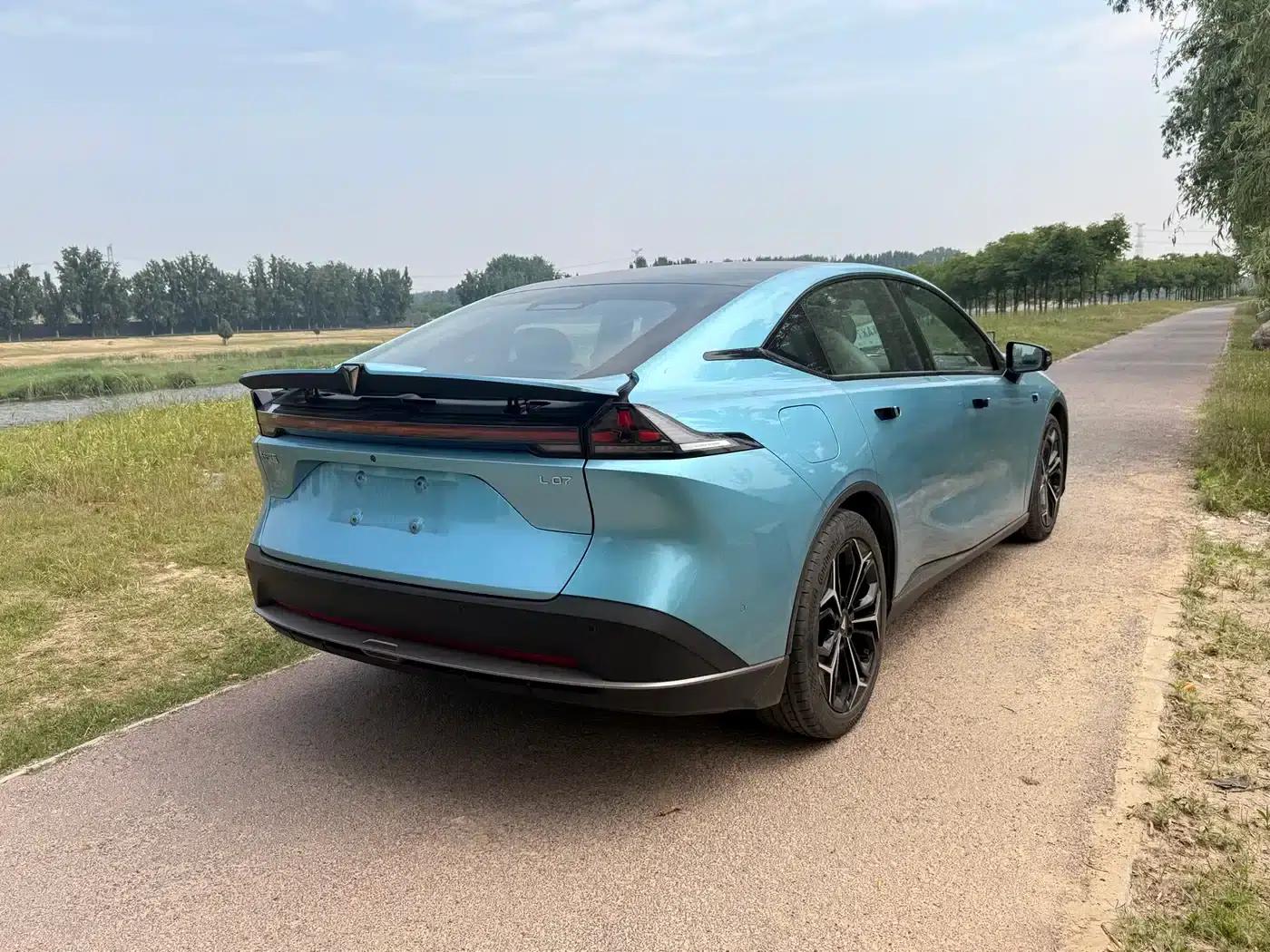 Deep Blue L07 2024 Model 230Max Qiankun Intelligent Driving ADS SE Extended Range Version — миниатюра 8