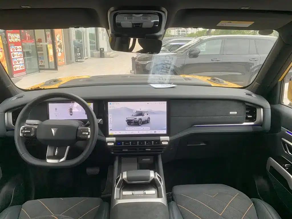 Deep Blue G318 2025 Worry-Free Crossing Edition 4WD Secret Realm Edition — миниатюра 6