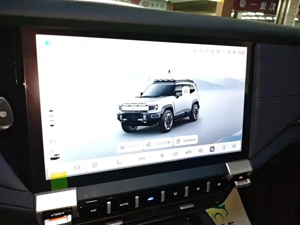 Deep Blue G318 2025 Worry-Free Crossing Edition 4WD Secret Realm Edition — миниатюра 13