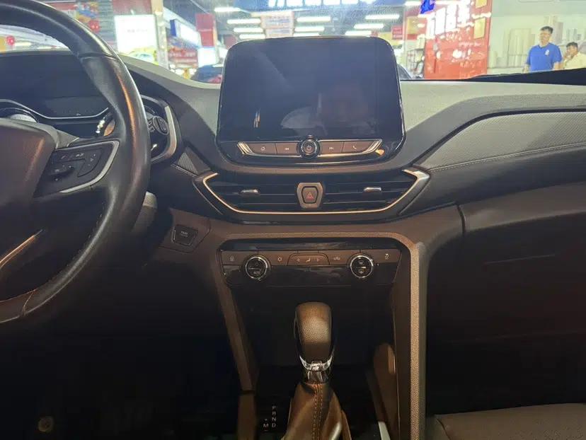 Chevrolet Orlando 2019 Redline 530T Automatic Enjoyment Version (5+2 Seating) China VI — миниатюра 15