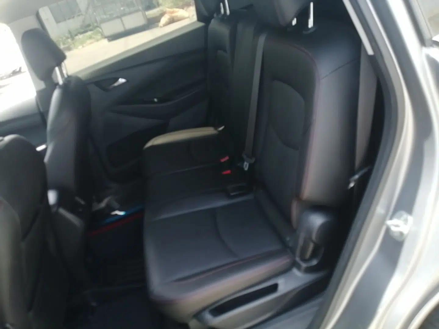 Chevrolet Orlando 2019 Redline 530T Automatic Enjoyment Version (5+2 Seating) China VI — миниатюра 20