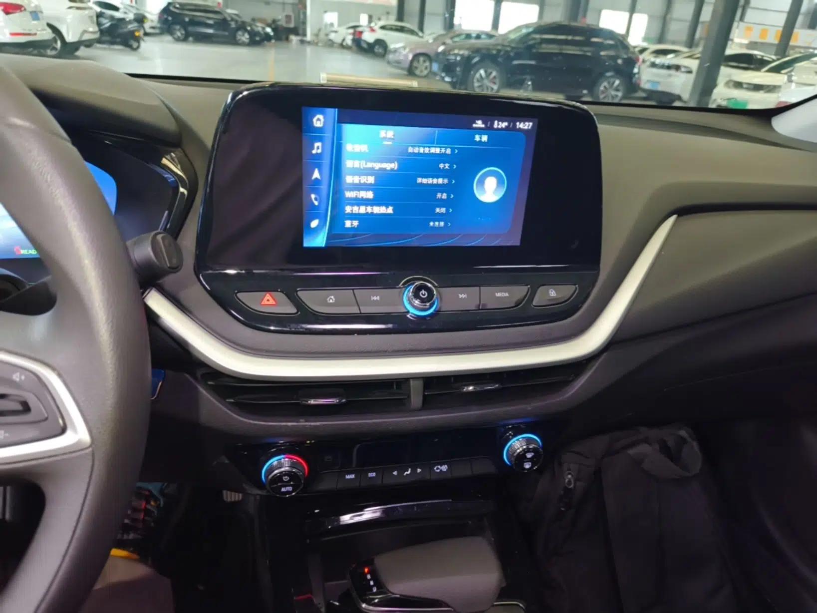 Chevrolet Menlo 2023 Star Enjoyment Version Plus — миниатюра 16