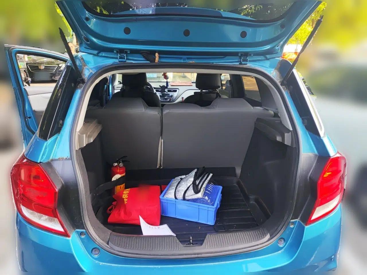 Chevrolet Lova RV 2016 1.5L Manual Comfort Edition — миниатюра 20