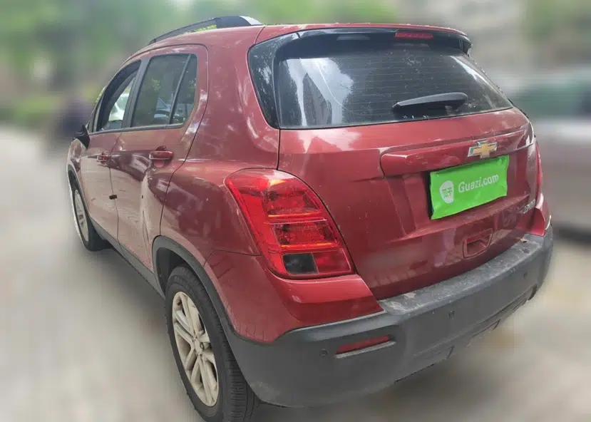Chevrolet Trax 2016 1.4T Manual Two-Wheel Drive Comfort Version with Sunroof — миниатюра 4
