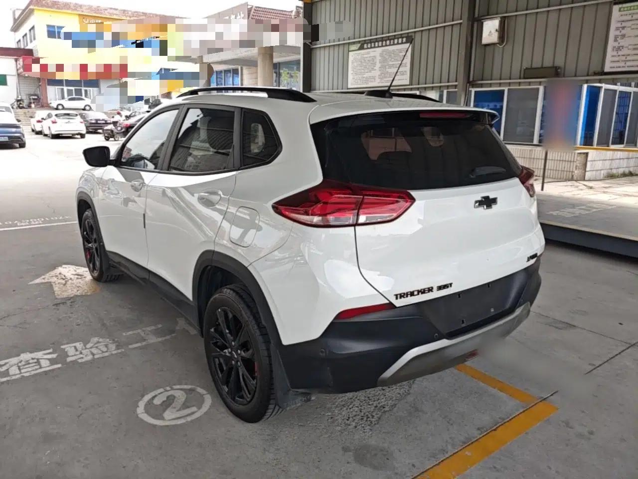 Chevrolet Trax 2019 Redline 335T CVT Top-Tier Model China VI Standard — миниатюра 4
