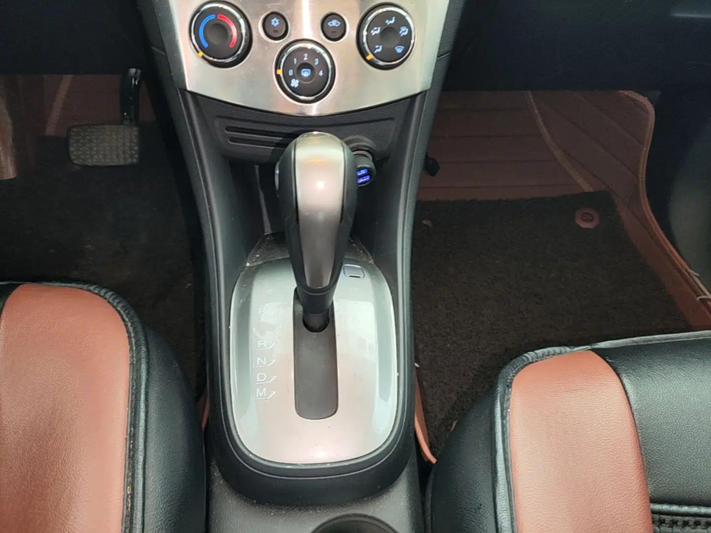 Chevrolet Trax 2014 1.4T Automatic Two-Wheel Drive Comfort Version — миниатюра 17