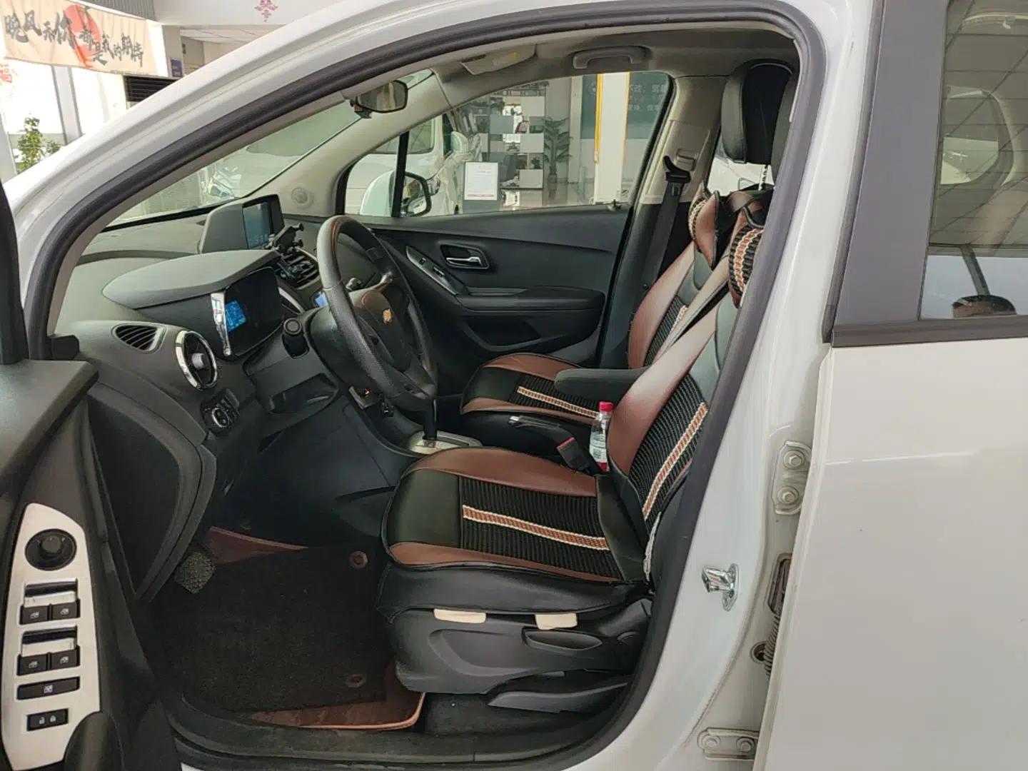 Chevrolet Trax 2014 1.4T Automatic Two-Wheel Drive Comfort Version — миниатюра 18