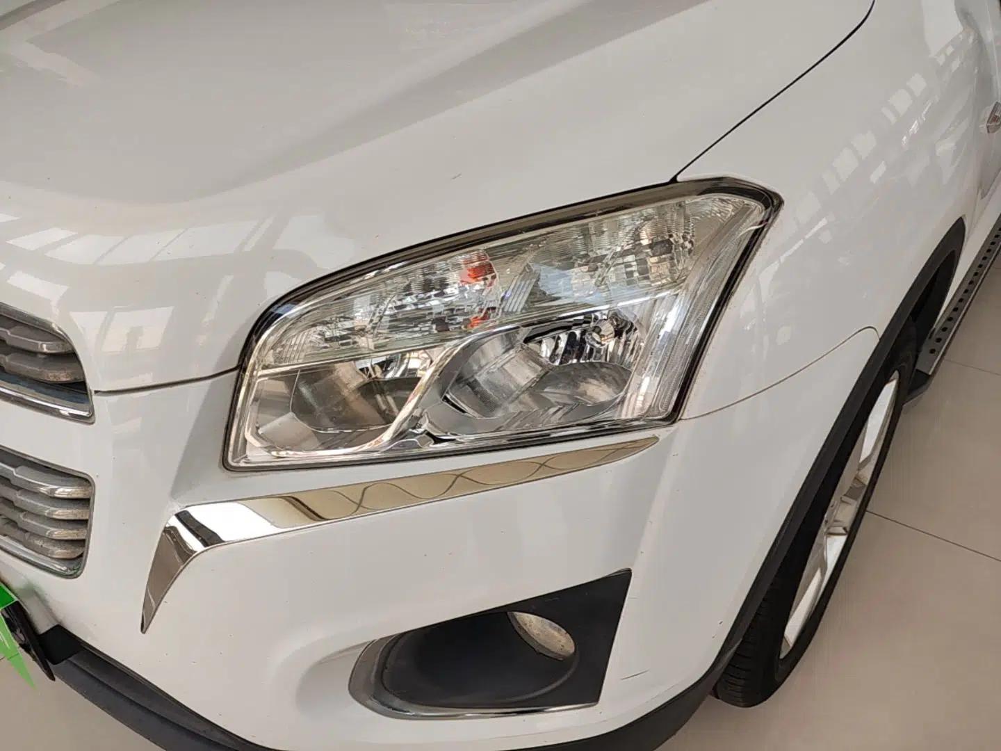 Chevrolet Trax 2014 1.4T Automatic Two-Wheel Drive Comfort Version — миниатюра 9